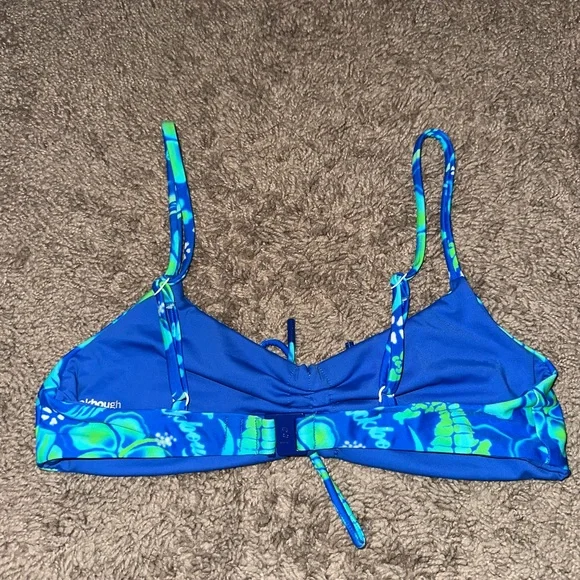 Blackbough Swim Bikini Top S Electric Beach Floral Recycled Nylon NWOT - Picture 6 of 6
